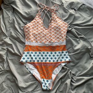 Cupshe one piece swimsuit